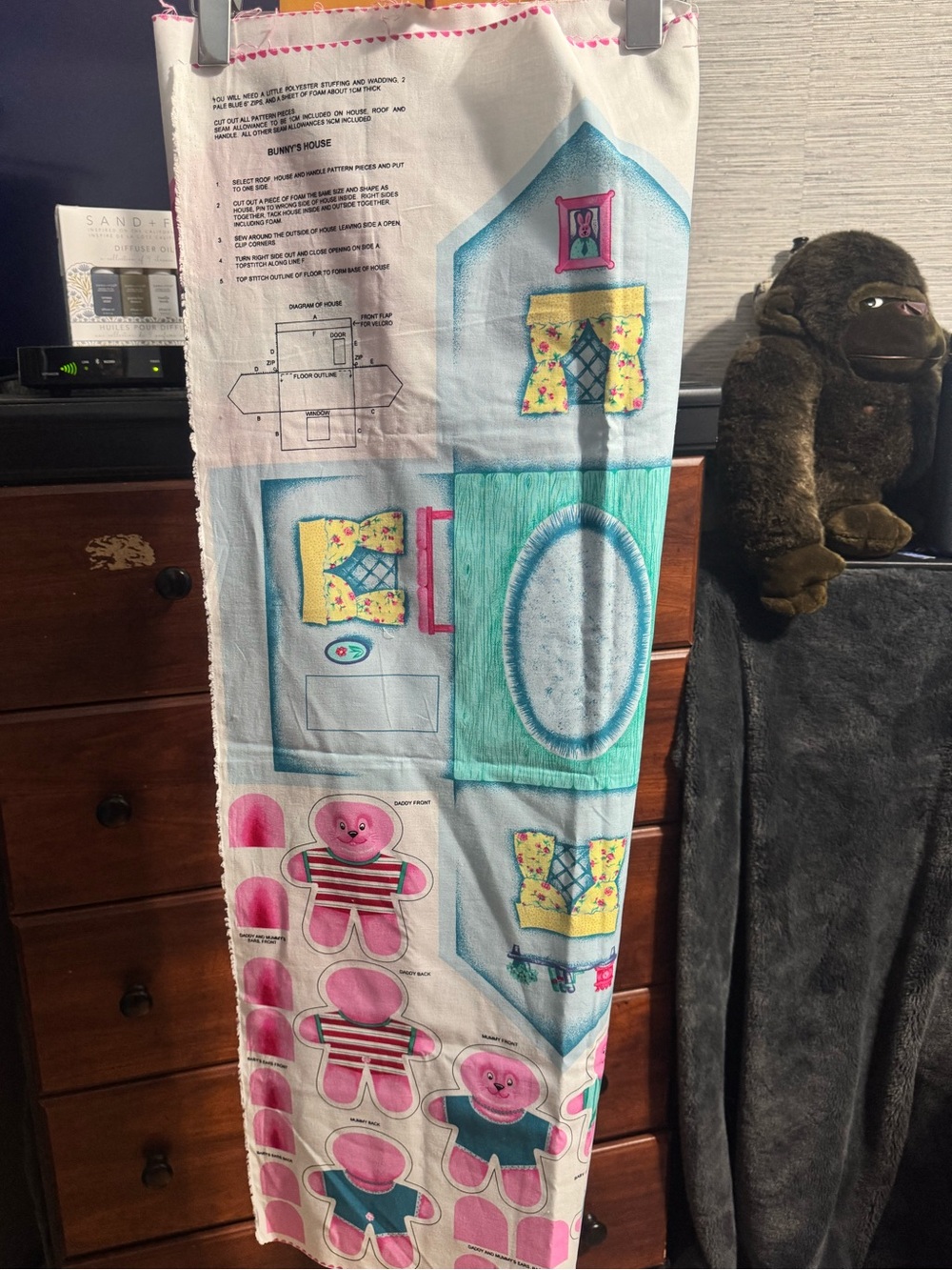 3/$15Weekend Special!
Bunny's Family House Panel - 90-92 The nursery Collectio - Picture 2 of 5